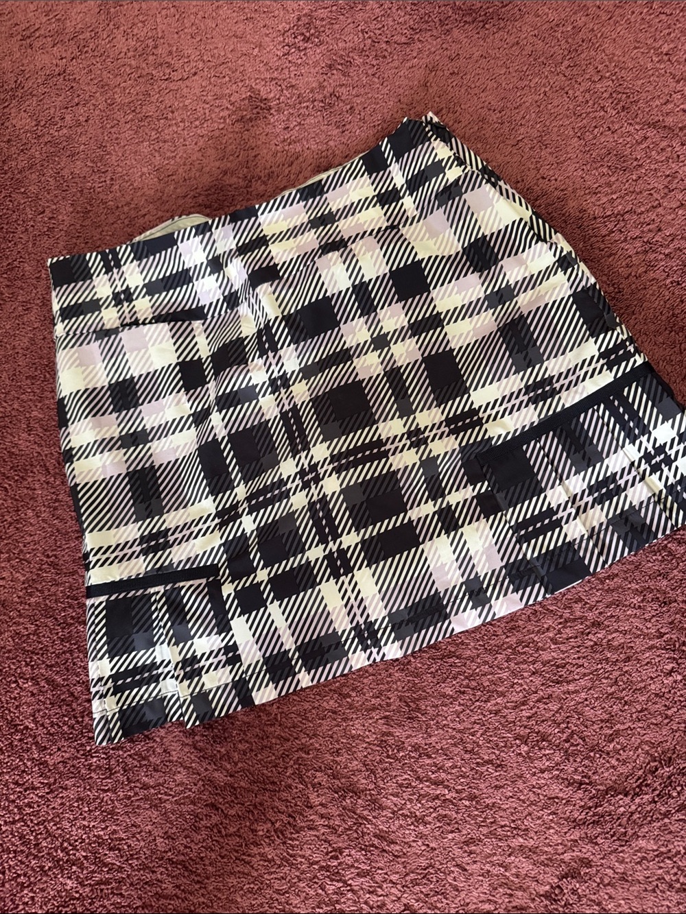 NWOT Golftini black/purple kilt plaid golf skort -8